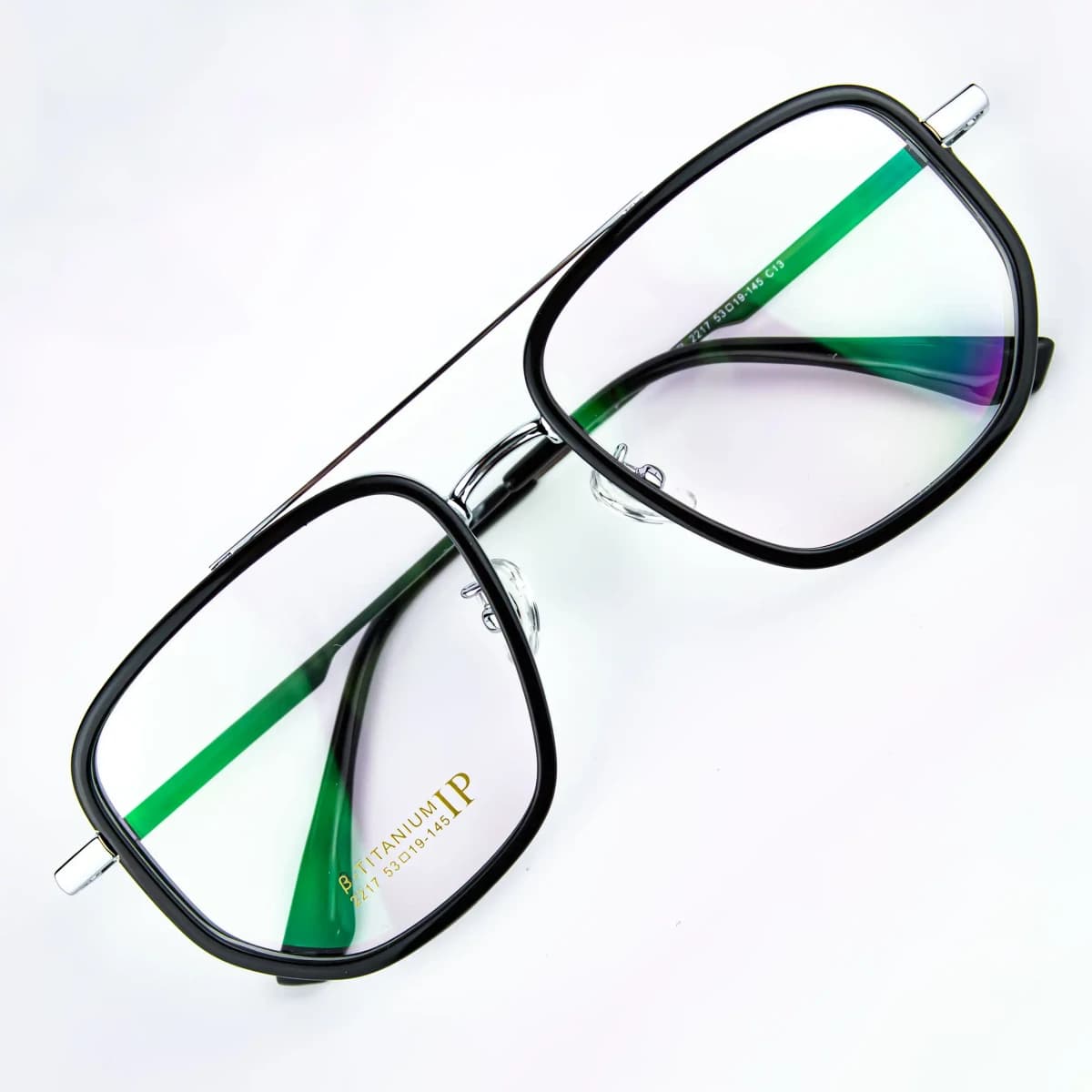 Aryan Black/Silver - Titanium