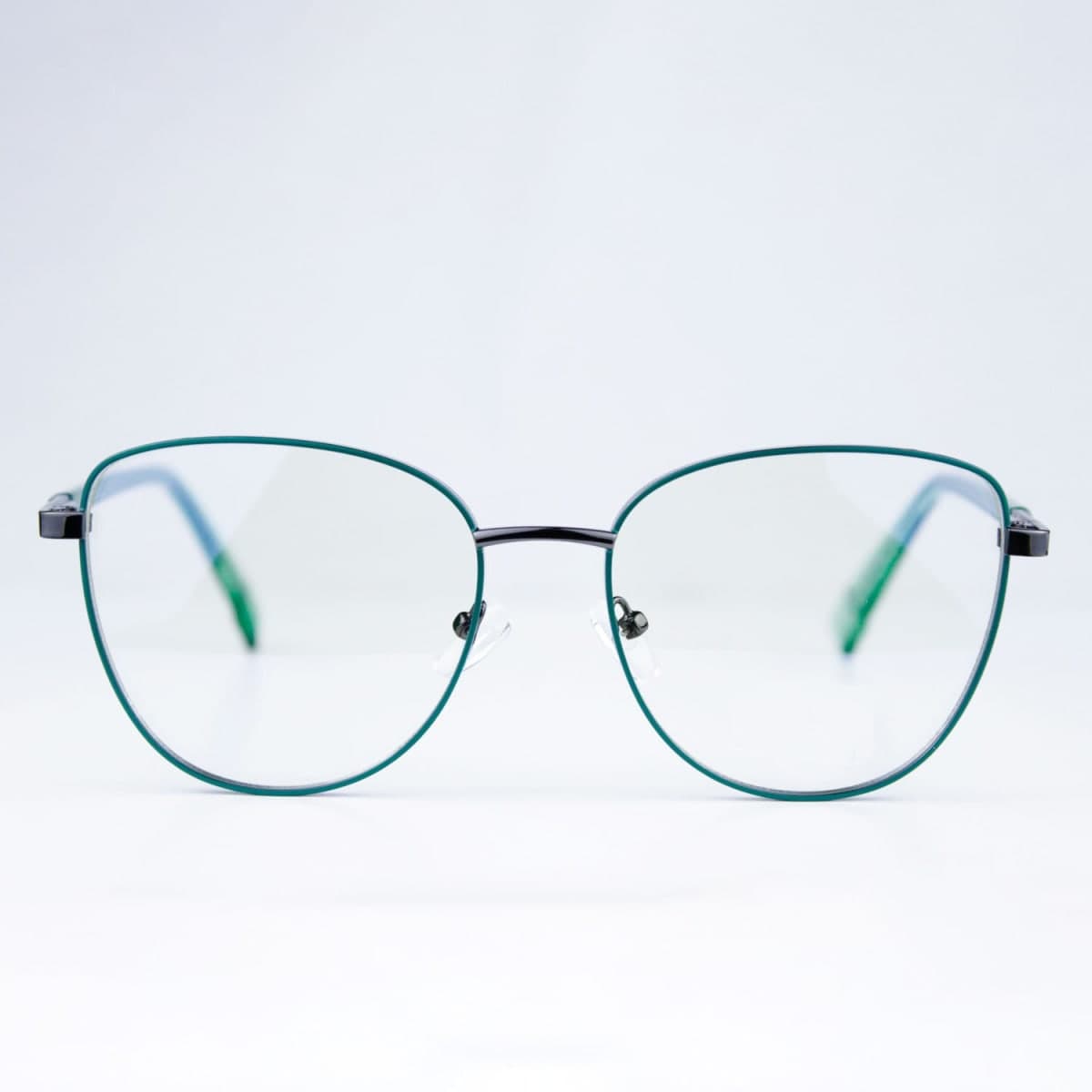 Brynn Semi-Cat Green 3