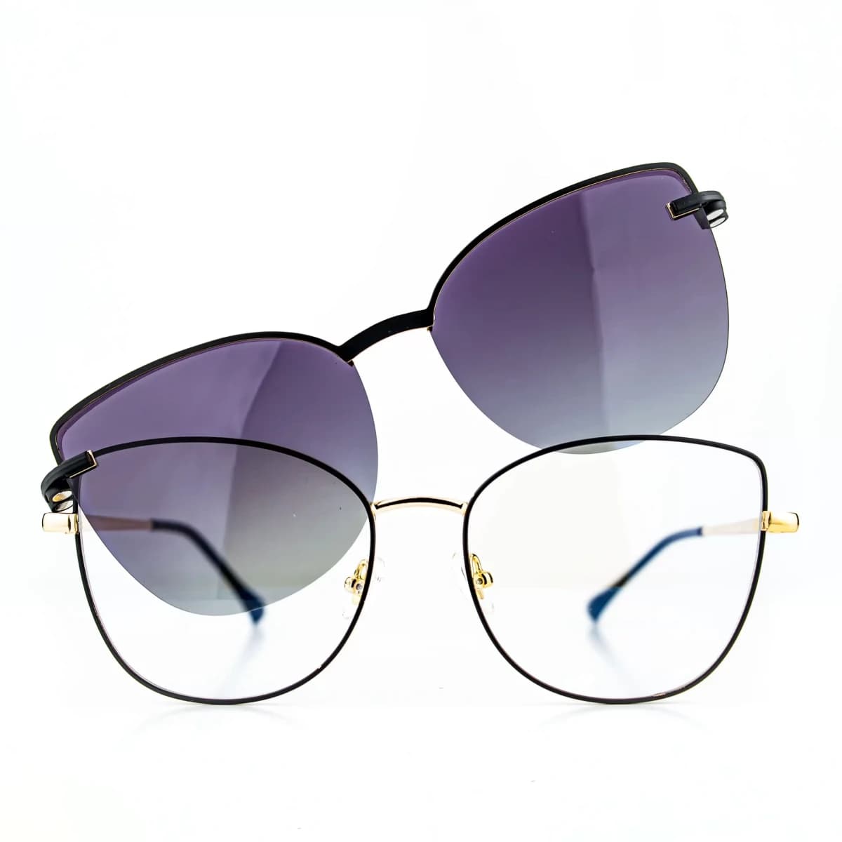 Leah Doble uso/Black 2