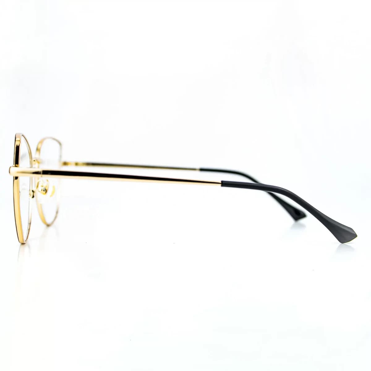 Leah Doble uso/Black 4